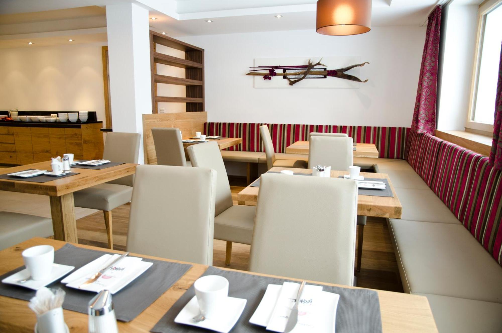 Hotel Garni Alpenland Ischgl Zewnętrze zdjęcie