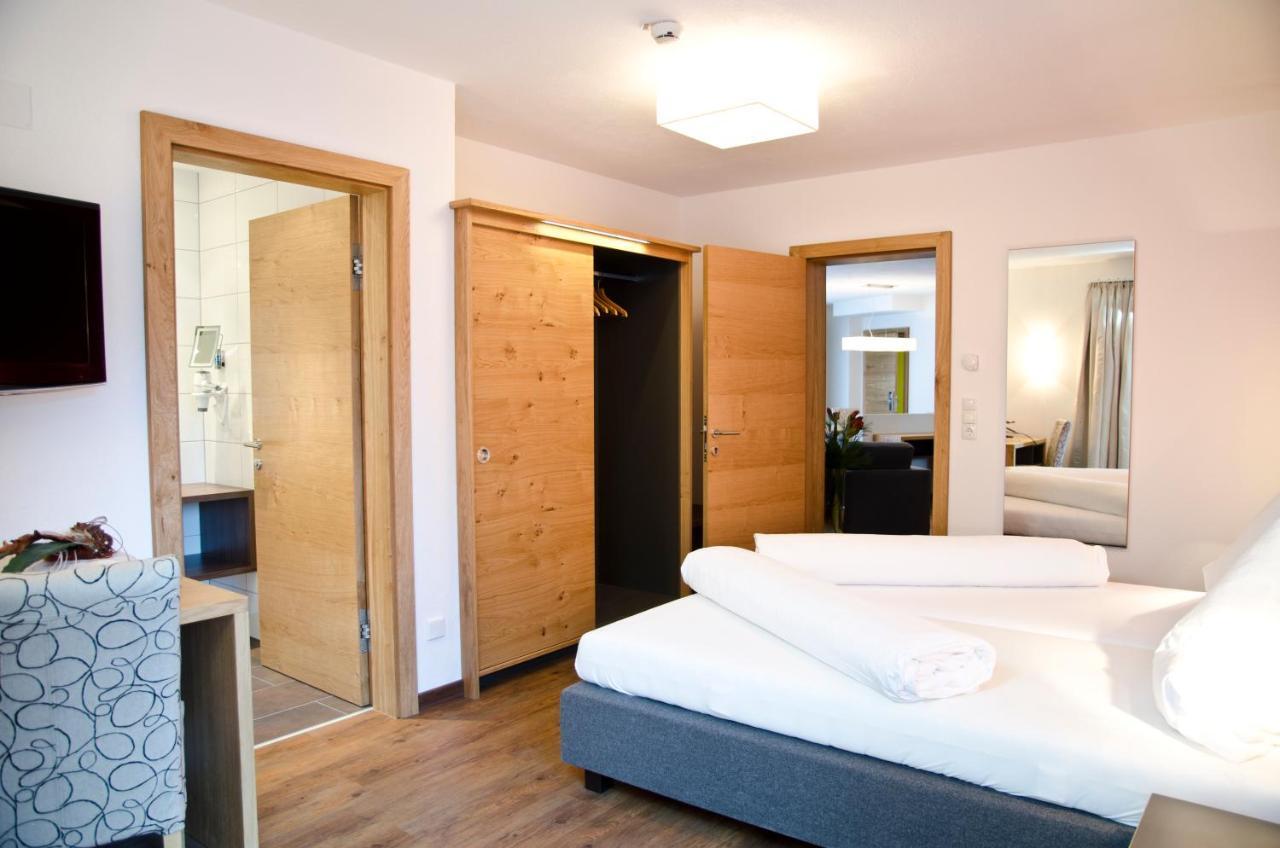 Hotel Garni Alpenland Ischgl Zewnętrze zdjęcie