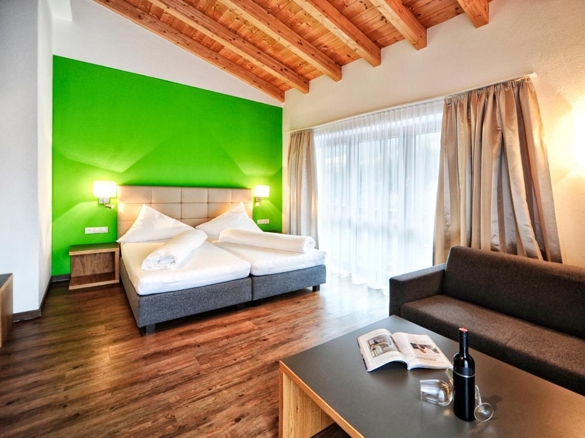 Hotel Garni Alpenland Ischgl Zewnętrze zdjęcie